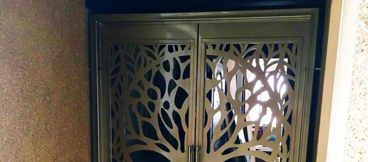 ประตูบ้านคุณเต็ด